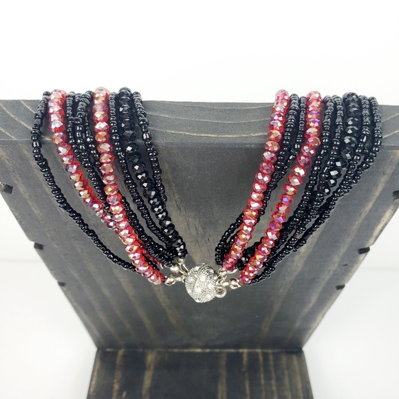 Red & Black Twisted Bead Necklace & Earring Set - Picture 4 of 6